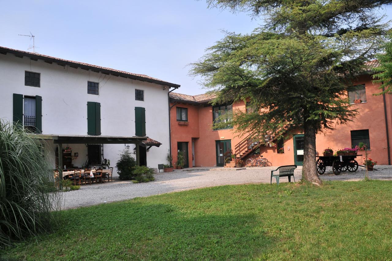Agriturismo Le Oche Selvatiche Lauzacco Exterior foto