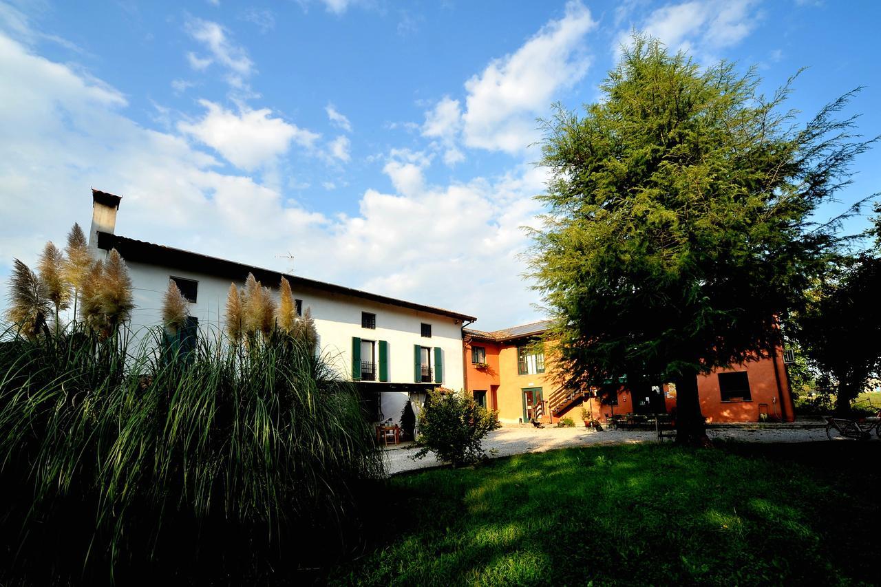 Agriturismo Le Oche Selvatiche Lauzacco Exterior foto